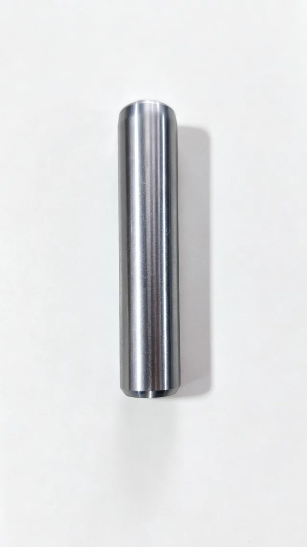 0731201563   Front locating pin of middle housing